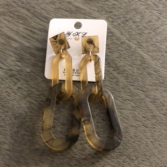 ⭐️Geo link earrings⭐️ - Picture 2 of 5